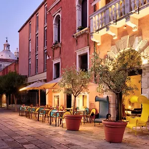 **** Hotel Ca' Pisani Italia